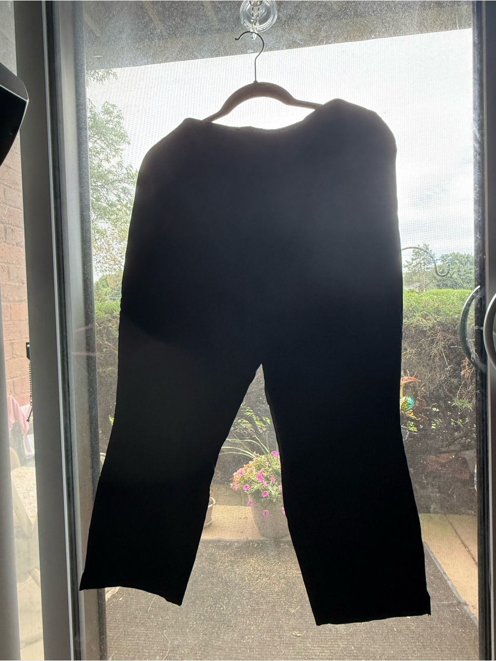torrid Black Capris Pants Disney Mickey and Minnie
